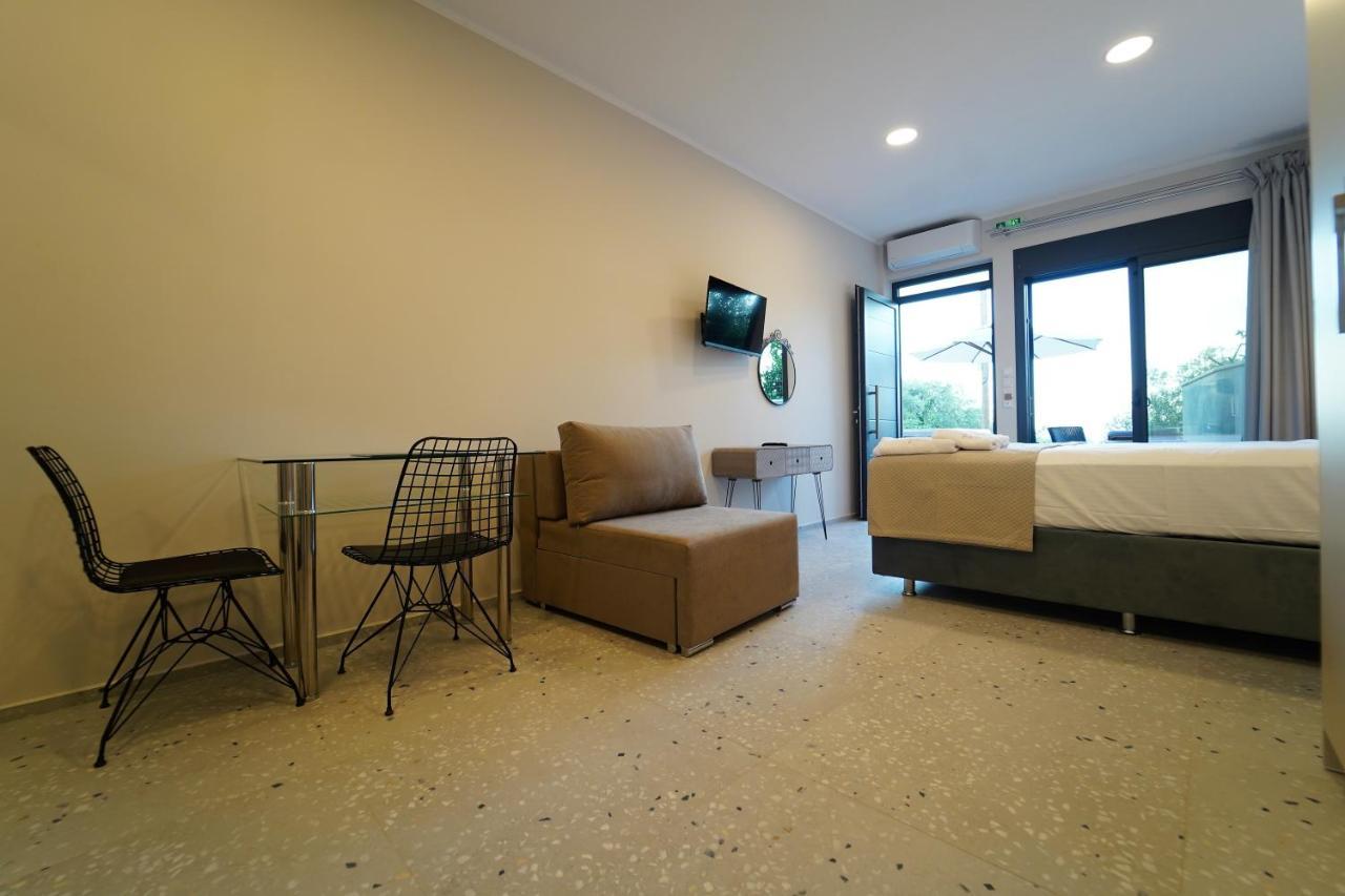 Moonlight Suites Parga Exterior photo