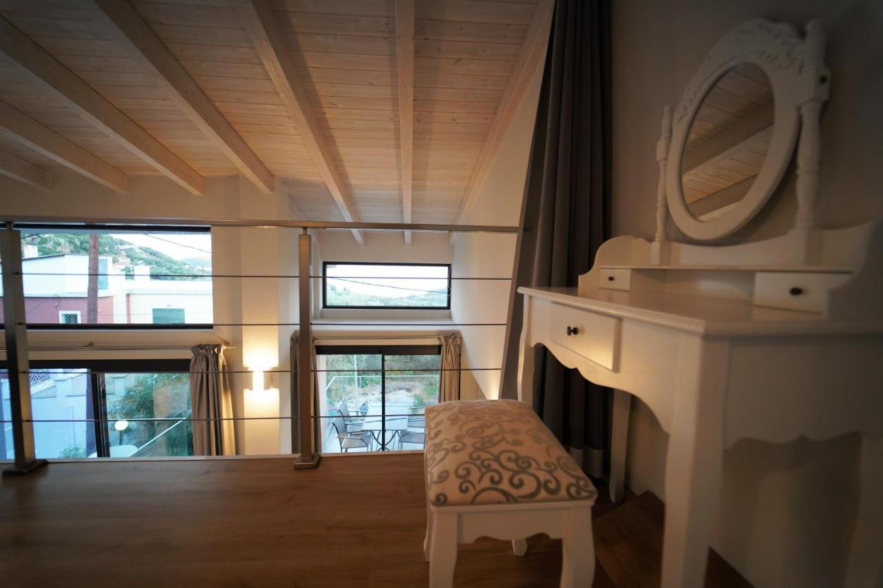 Moonlight Suites Parga Exterior photo