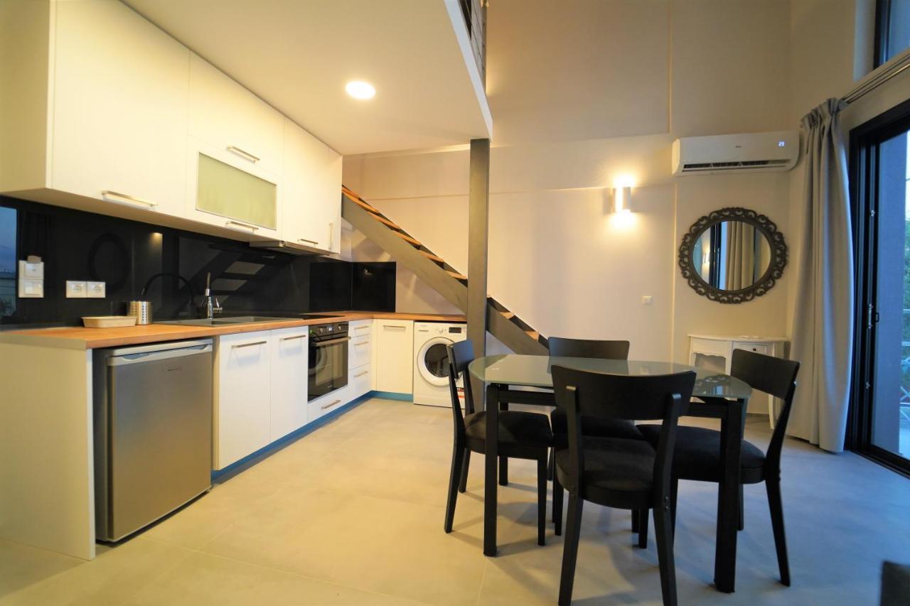 Moonlight Suites Parga Exterior photo