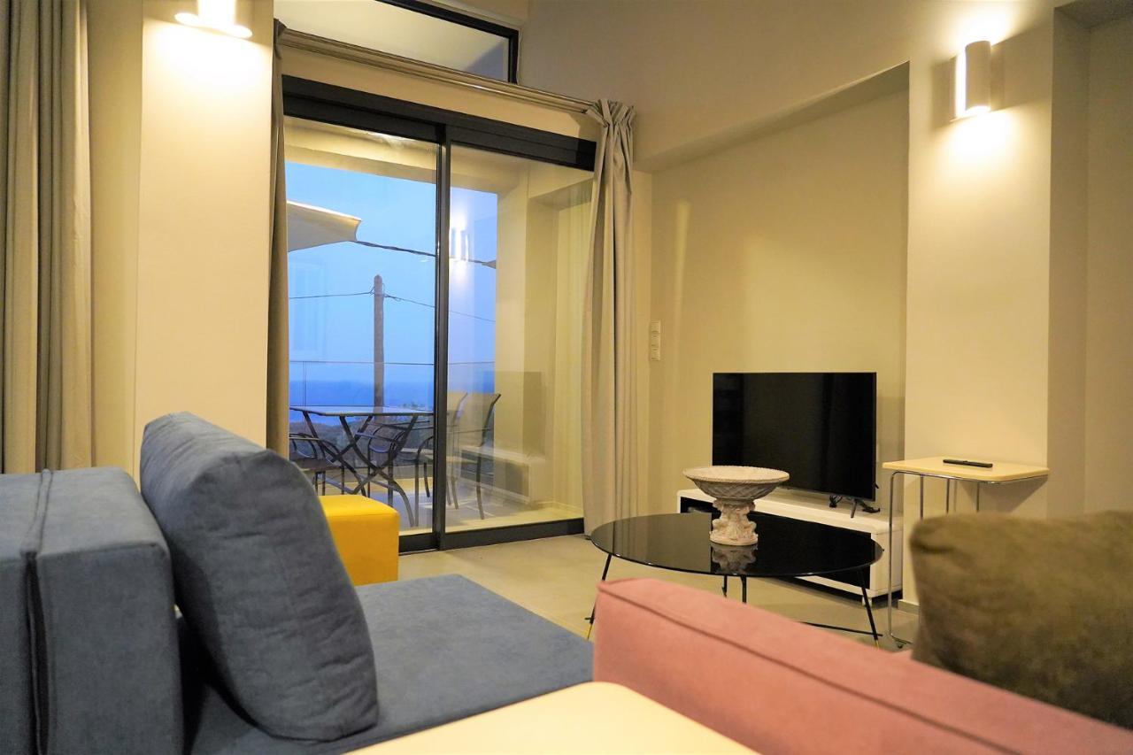 Moonlight Suites Parga Exterior photo