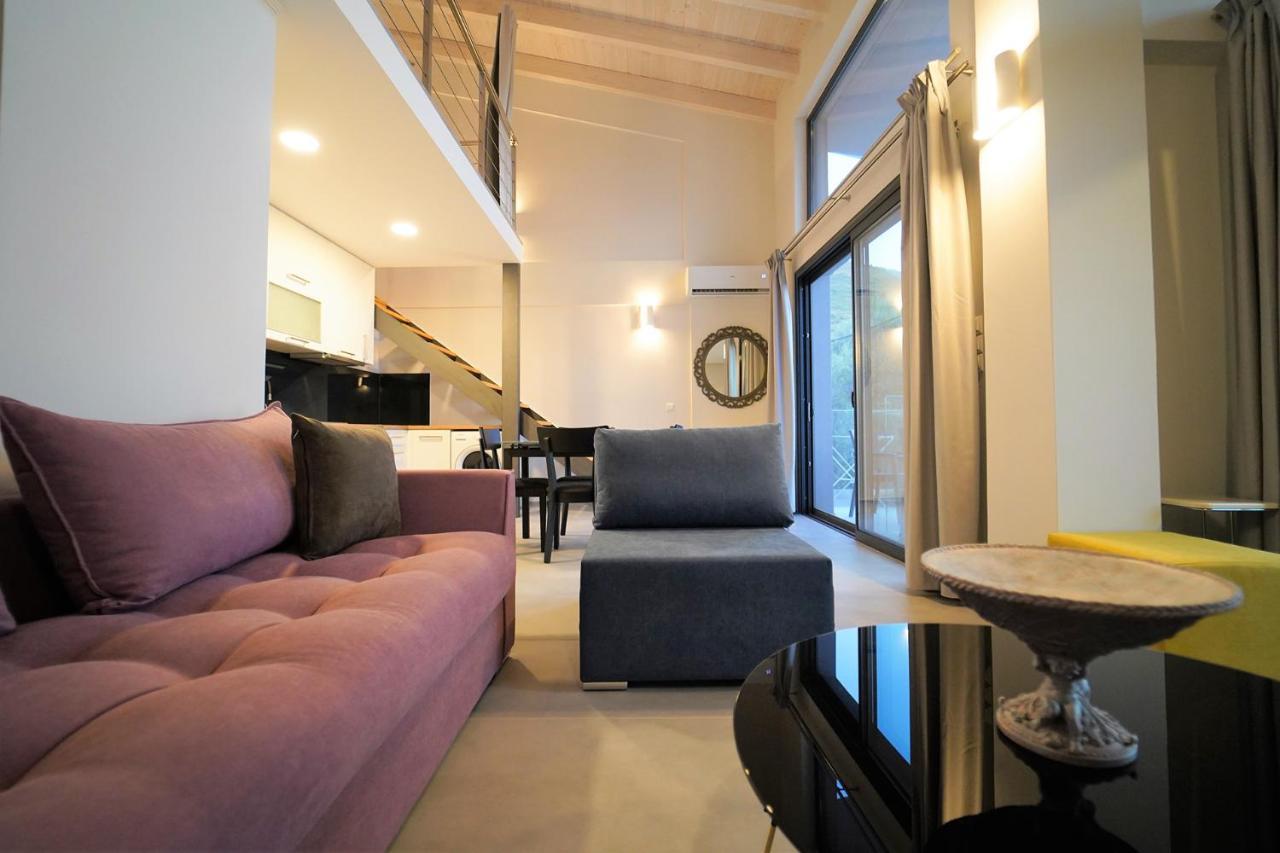 Moonlight Suites Parga Exterior photo